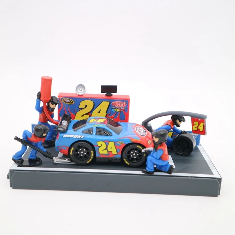 

New Special Die Casting 24 Racing Scene Display Tabletop Doll Collection Model Toys For Children