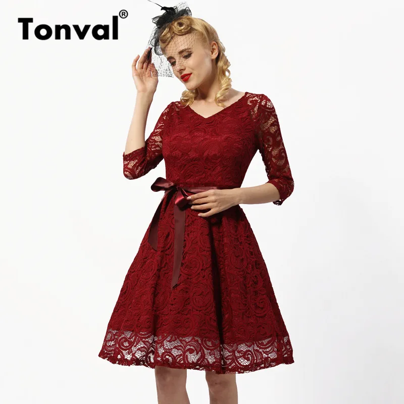 Женское винтажное кружевное платье Tonval праздничное темно синего цвета с