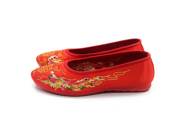 Винтажная женская обувь на плоской подошве; обувь для невесты; китайские свадебные атласные дышащие мягкие тонкие балетки с вышивкой в виде дракона и феникса; женская обувь