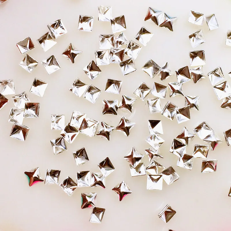 500Pcs/Lot  Gold Silver Square Rivets Studs  Metal Alloy Nail Art Decorations 3D DIY Nail Stickers/Charms 5