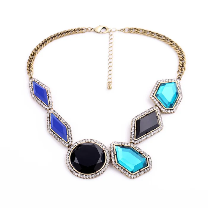 

Irregular Geometric Faceted Gem Seaside Bright Color Ladies Collar Diamante Fashion Necklace Jewelry