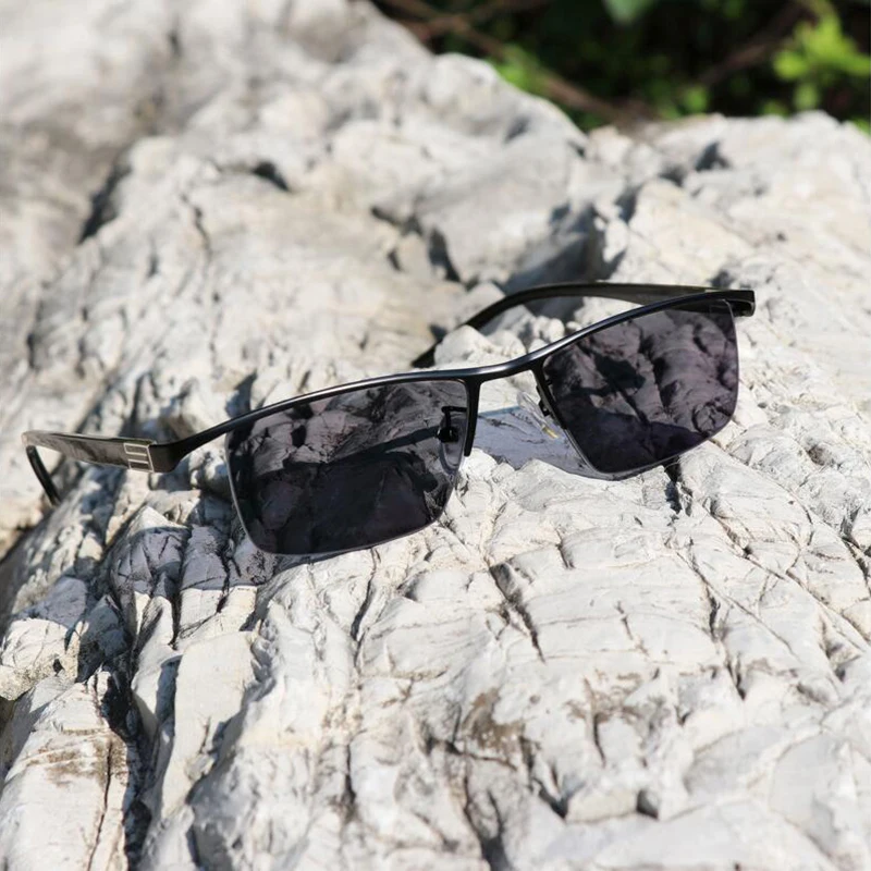 Новые высококачественные солнечные фотохромные очки для чтения, мужские половина оправы из титана, сплав пресбиопии, очки с Чехол