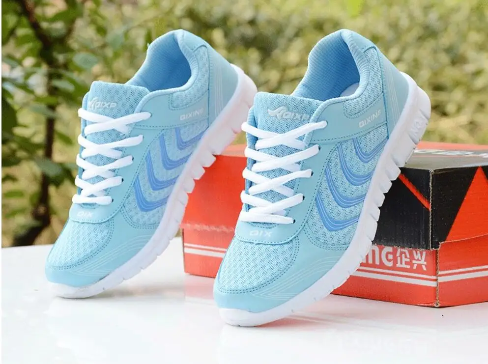 

women sports shoes 2019 fashion running shoes men zapatos de mujer air mesh breathable outdoor women sneaker sky blue shoes