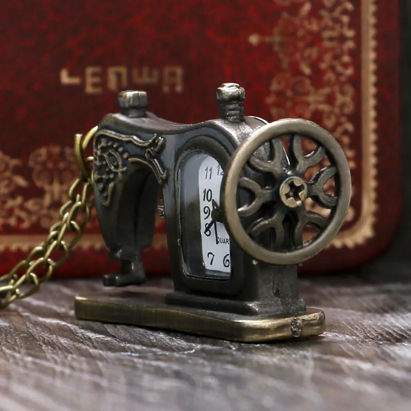 Малый Античная бронзовая Стиль Вышивание машина кварц карманные часы Для женщин Дамы Цепочки и ожерелья кулон подарок милые