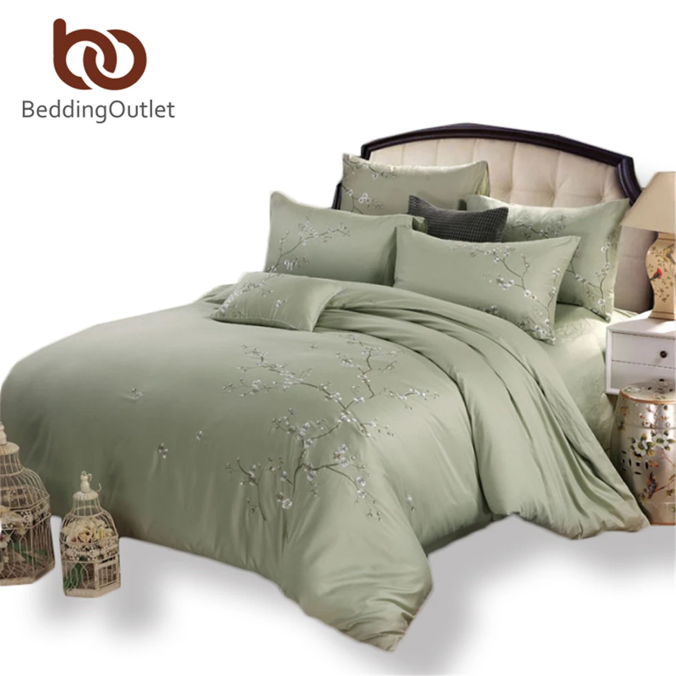 BeddingOutlet Bamboo Bedding Set Soft Cotton Bed Linen