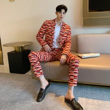 Mens Red Prom Jacket With Pants 2 Piece Geometry Floral Colete Streetwear Terno Tuxedo Party Suits for men Costume Homme 2019