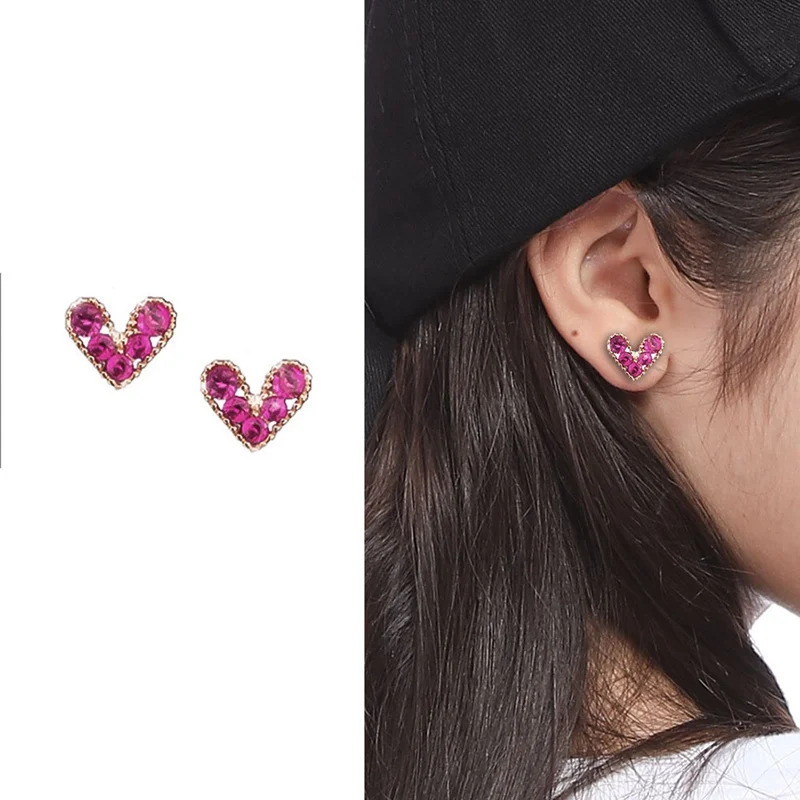Mini Red Heart-Shaped Earrings Fashion Simple Fresh Gifts Party 2018