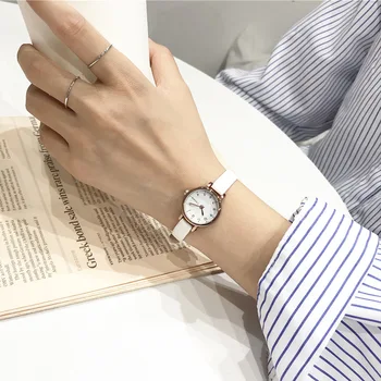 

Women's Fashion White Small Watches 2019 Ulzzang Brand Ladies Quartz Wristwatch Simple Retr Montre Femme With Leather Band Clock