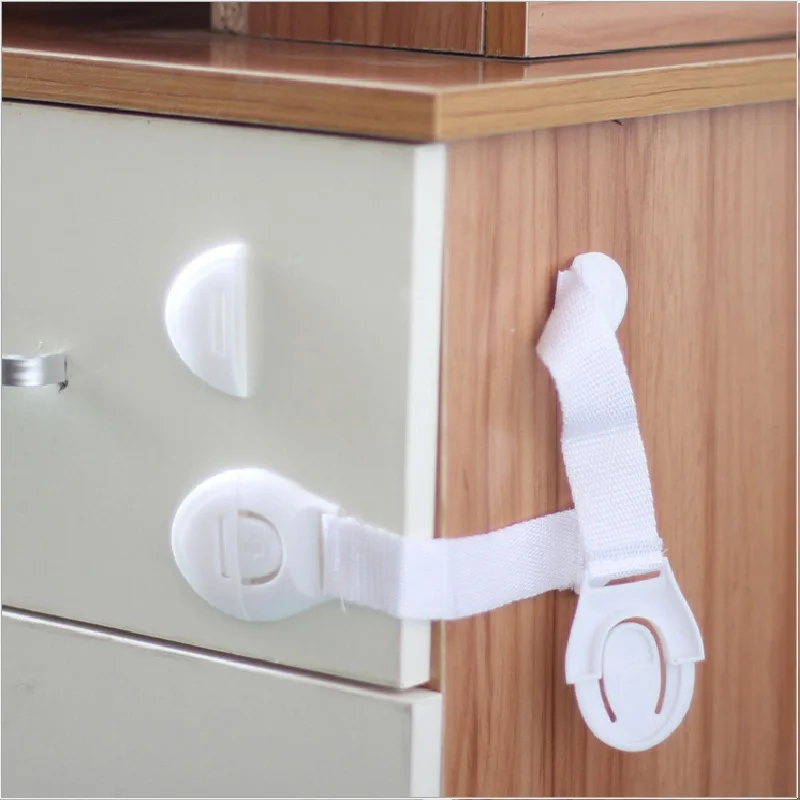 10Pcs/Lot Child Lock Protection Of Children Locking Doors For Children's Safety Kids Plastic Lock best selling