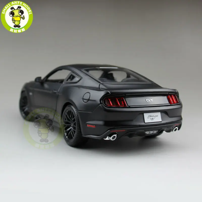 Модель литая автомобиля 1:18 2015 Ford Mustang GT 5 0 для подарков коллекция хобби матовый