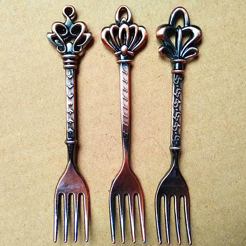 

6 Pcs/Set Coffee Spoon Set Vintage Table Spoon Antique Tea Spoons Coffee Royal Style Metal Carved Fork Tablespoons