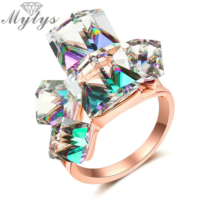 

Mytys Gradually Changing Color Sparkling Party Ring Geometric Multi Square Design Crystal Cocktail Rings for Women R832