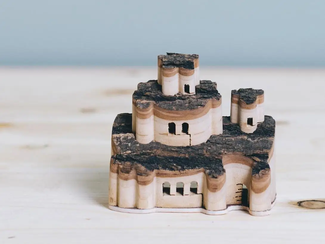 

DIY Wooden Doll House Castle Building Blocks Children Handcraft Miniature Projec Kit Manual Assembly 3D Model Handicraft toy