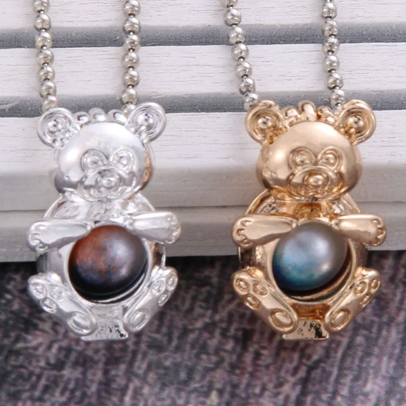 

2 colors Bear shape Aroma Diffuser Necklace Perfume Essential Oil Diffuser Aromatherapy Pendant Necklace Pearl cage Pendant