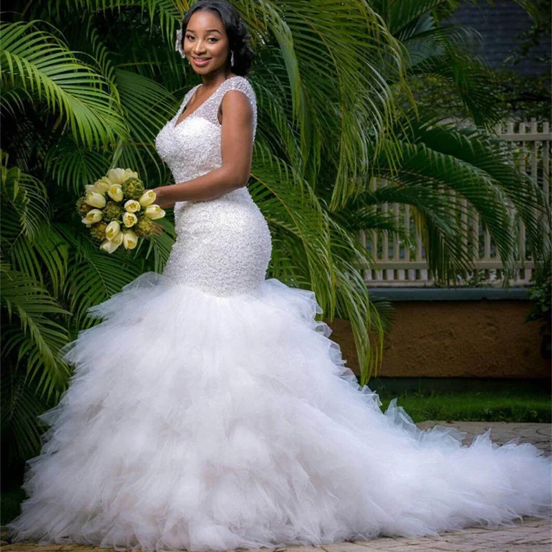 

2019 New Arrival Africa Design Amazing Full Beading Mermaid Wedding Dress Stunning Ruffles Tiered Wedding Gowns