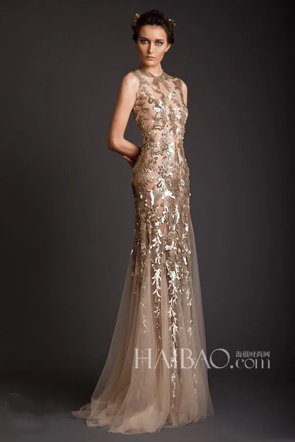 

Sleeveless Gold Appliques Tulle Wedding Dresses Luxury Middle East See Through Bridal Gown Vestidos de noiva AQ09