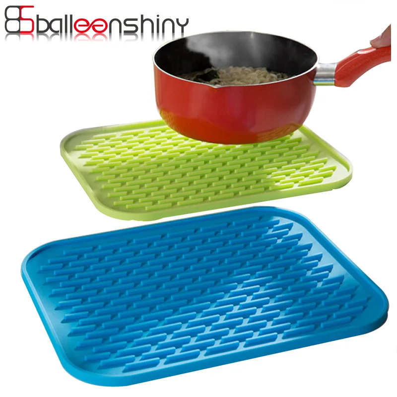

BalleenShiny Home Heat-Resistant Desktop Pad Non-Slip Silicone Potholder Cup Bowl Insulation Table Mat Tableware Place Mats