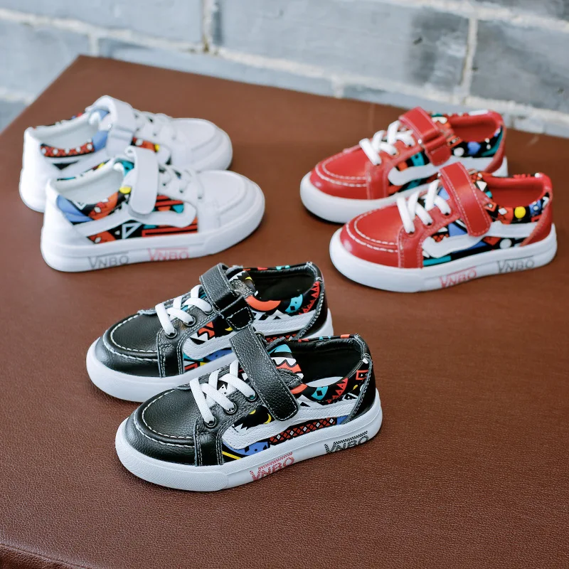 

New Style Children Spring and Autumn Leather Shoes Boys Graffiti Sneakers Girls Casual Flat Leather Shoes 0108A
