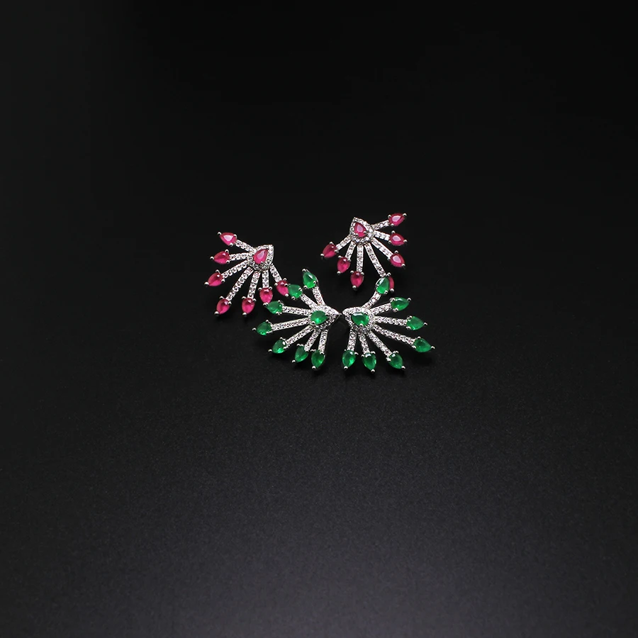 

Newranos Retro Earrings Milky Green Sparking Fan Stud Earrings for Women Fashion Jewelry Mother Gift ERS0087