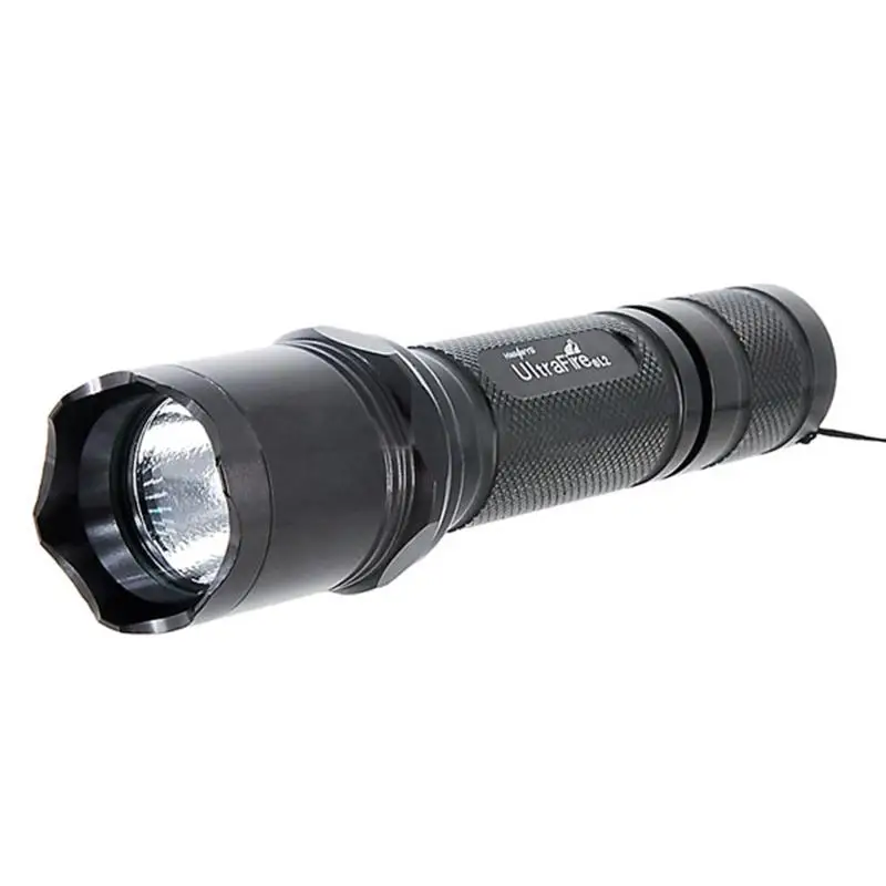 

L2 SSC P7 3 Modes 750LM LED Flashlight with Aluminum Alloy Body (Black)