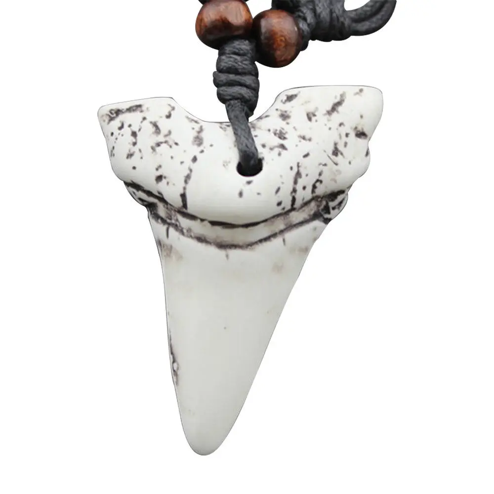 

1pc Cool Men Women's Jewelry Imitation Yak Bone Shark Tooth Necklace White Teeth Lucky mulet Pendant Gift