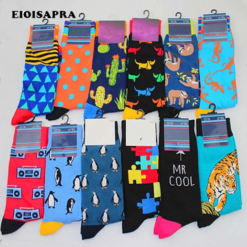

[EIOISAPRA]Casual Fashion Cartoon Penguin Radio Box Panda Art High Quality Women Men Socks Cotton Antiskid Breathable Socks