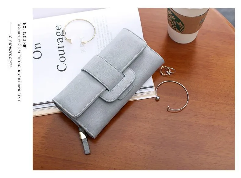 Multi-card holder long wallet style 3 detail showing compartments
