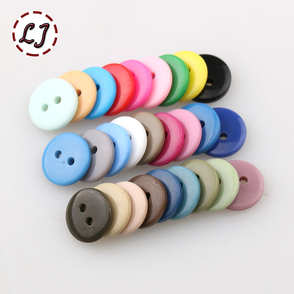 

Free 100pcs/lot Resin Sewing Button Round 2 Holes 12.5mm Dia accessory scrapbooking for child cloth Candy color DIY small button