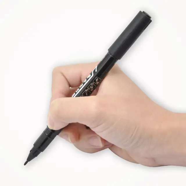 fine point coloured pens