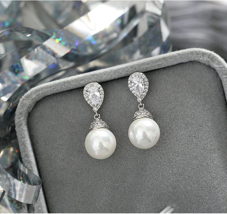 drop-shape-crystal-pearl-drop-earrings_02