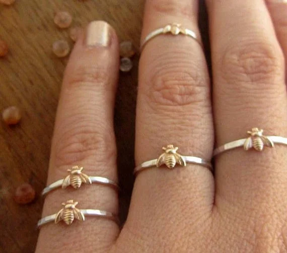 Простое и компактное посеребренное кольцо пчела Золотой молоток Ритм Группа укладки кольцо украшения на свадьбу, годовщину