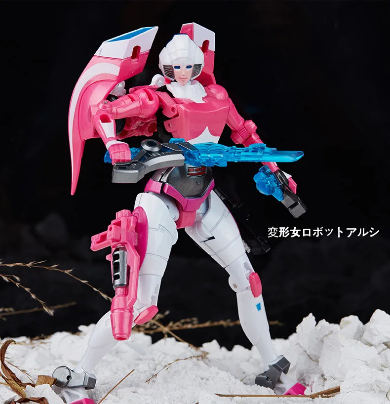 

2018 Wei Jiang WJ G1 Transformation Arcee Alloy IDW Oversize Enlarge Female MasterPiece Action Figure Robot Collection Toys