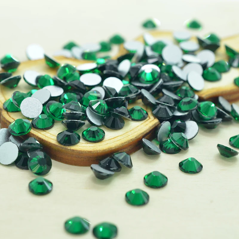 Rhinestones 4