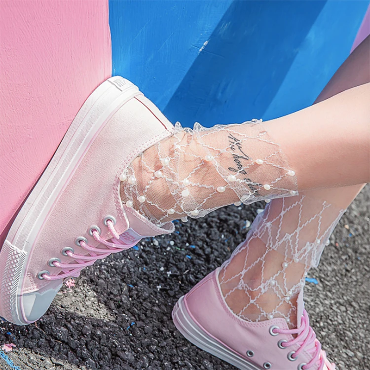 

VPM Summer Thin Harajuku Women Socks Silk Lace Mesh Sexy Transparent Grid Drops Pearls Black White Socks for Girl Gift