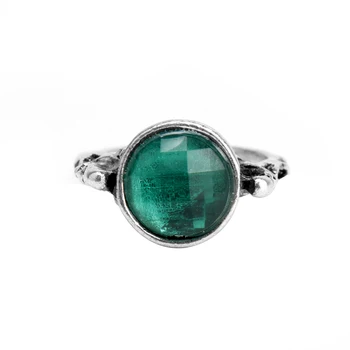 

MQCHUN Vintage Green Crystal Stone Pirates Of The Caribbean Ring Captain Jack Sparrow Death Finches Skull Rings -25