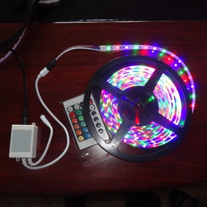 3528 Светодиодная лента 5 м 300 SMD RGB водостойкая гибкая светодиодная лента для украшения дома освещение с 24 клавишами RC и Drive