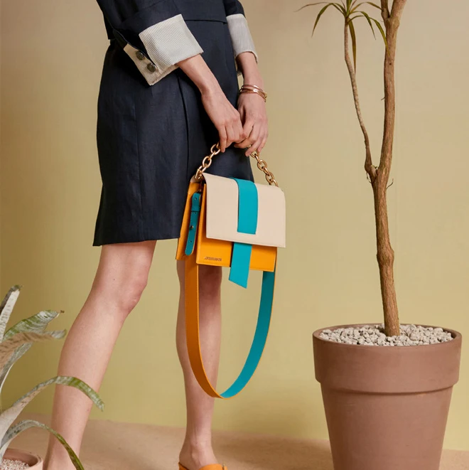 Индивидуальная строчка контрастного цвета, женская сумка на плечо,, летняя, нишевый дизайн, новая, на цепочке, портативная, диагональная, маленькая, квадратная сумка