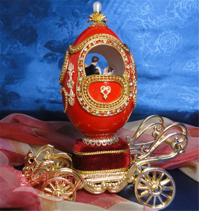 

Royal Luxury Valentine's Gift Red Egg Carving Love Girl Music Box Married Couple Musical Box Eggshell Wedding Design