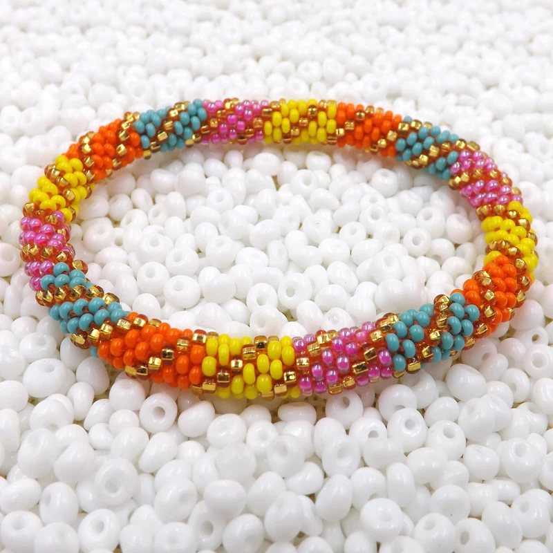 Népal Bracelet Glass Seed Bead Roll Over Hand Crochet Fait Main Bracelets