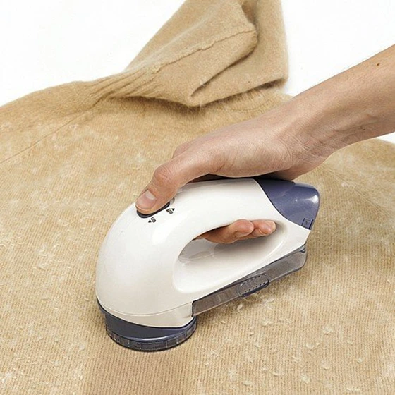 Fuzz Off Lint Remover Fluff Removing Machine Light Blue Gift