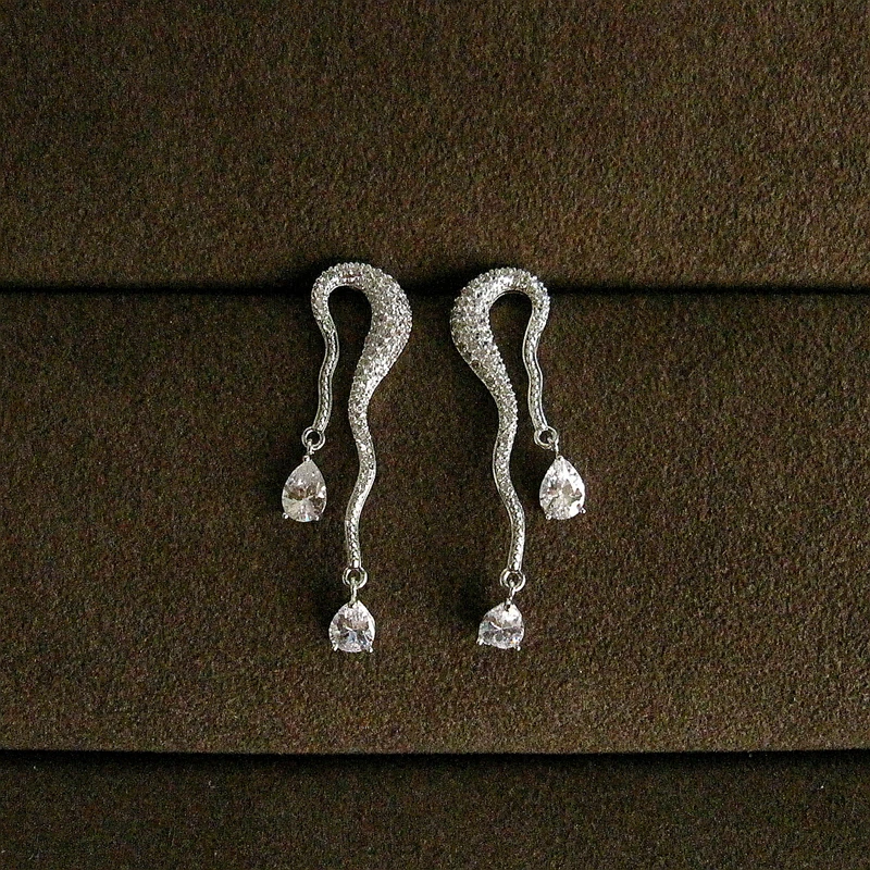 7686e (1)