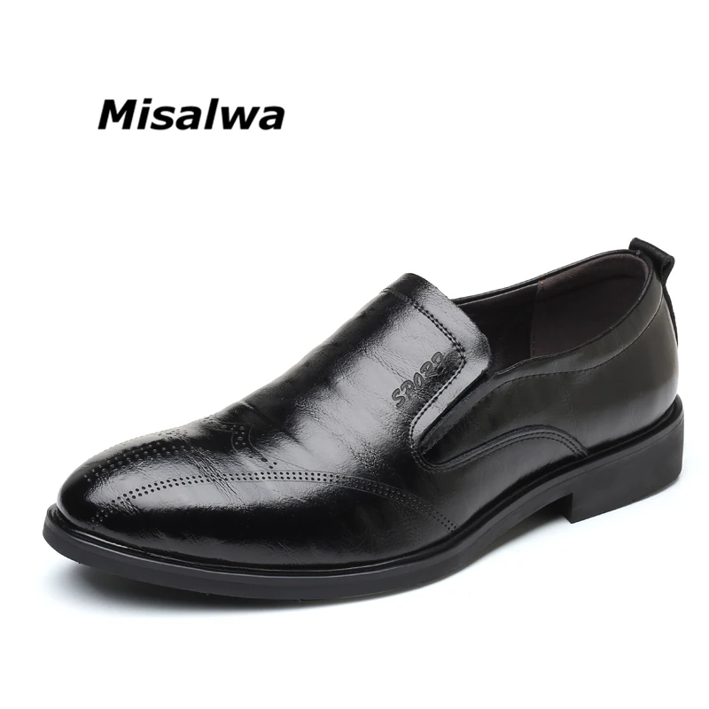 comprar Misalwa Marrom Macho Preto Elegante Moda Slip on sapatos de Casamento Escritório de Negócios Oxfords Brogue Sapatos Derby Dos Homens Vestido Formal