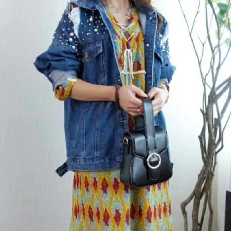 2019 Spring Women Single Breasted Ripped Jeans Jacket Long Sleeve Denim Jackets BF Style Casual Beading Hole Bomber Jackets