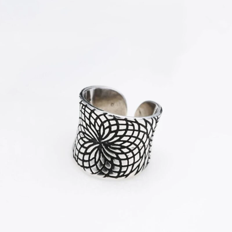 

WYEAIIR Retro Thai Silver Wide Pattern Personality Exquisite Art 925 Sterling Silver Female Resizable Opening Rings