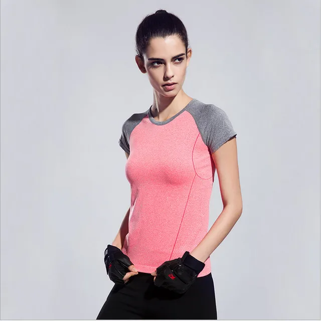 Women T Shirt Exercise Workout Short Sleeve Topsin TShirts from Women