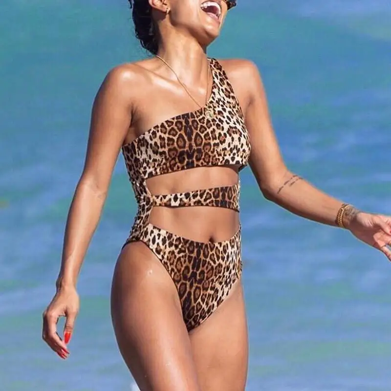Misnatação maiô com estampa de oncinha, roupa