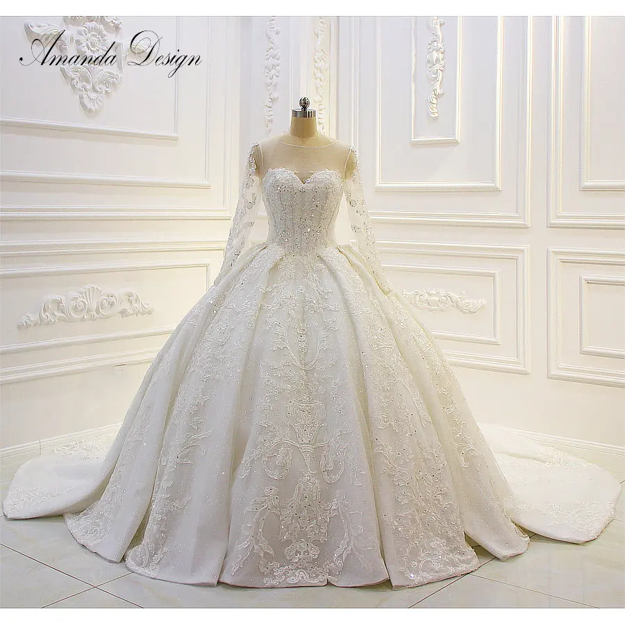 Свадебное платье с длинными рукавами и кружевной аппликацией Amanda Design