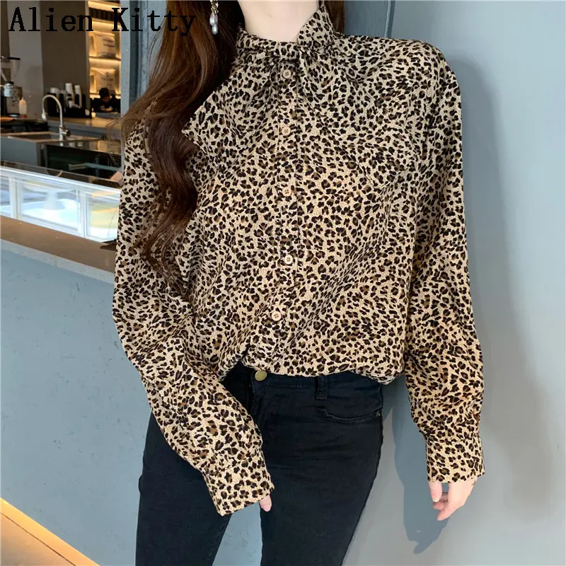 

Alien Kitty Vintage Leopard Lace Up Bow Sweet High Quality Loose All Match 2019 Summer Casual Stylish Female Elegant Free Shirts