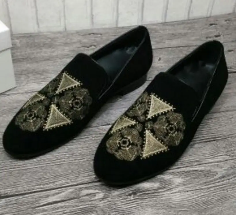 Ручной Вышивка Для Мужчин's Лоферы для женщин Smoking slipper Повседневное Мокасины Для Мужчин's Кожаные модельные туфли Свадебная вечеринка Обувь