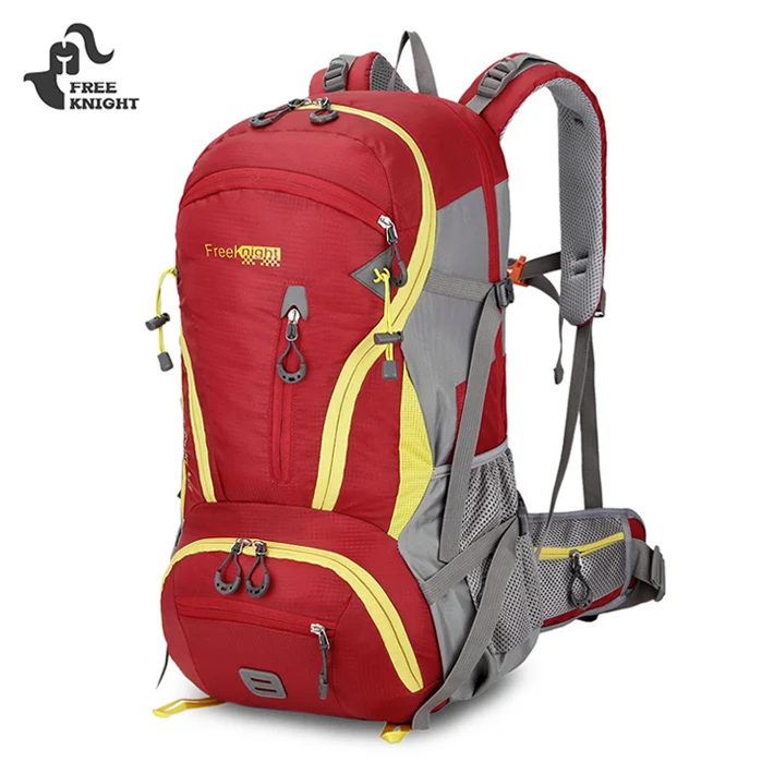 Свободный рыцарь 45L большой емкости альпинистский рюкзак для пеших прогулок влагонепроницаемый рюкзак Кемпинг альпинистский рюкзак Спортивная дорожная сумка - Цвет: Red